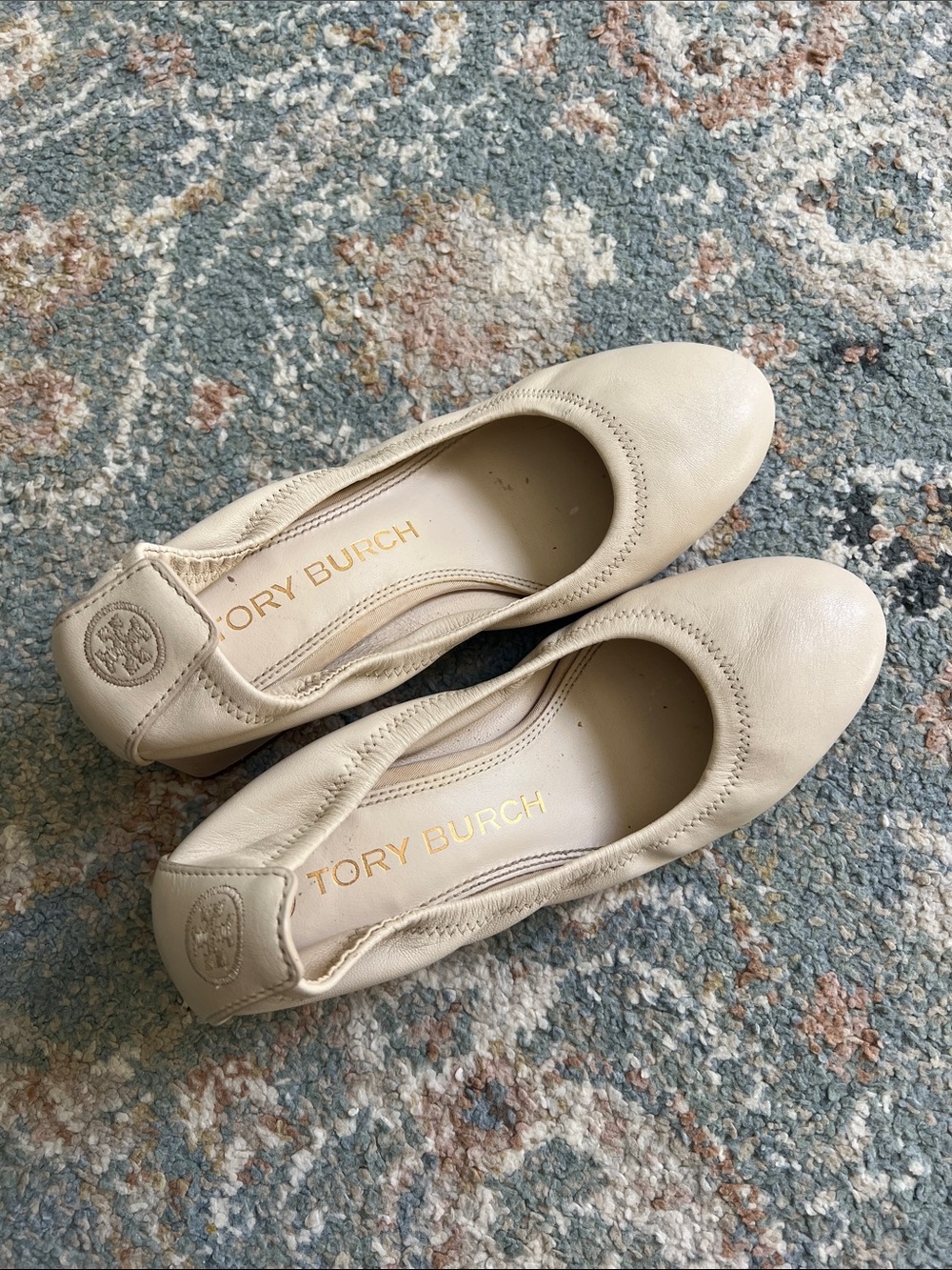 Tory Burch Eddie Leather Pump in Cream Size 6